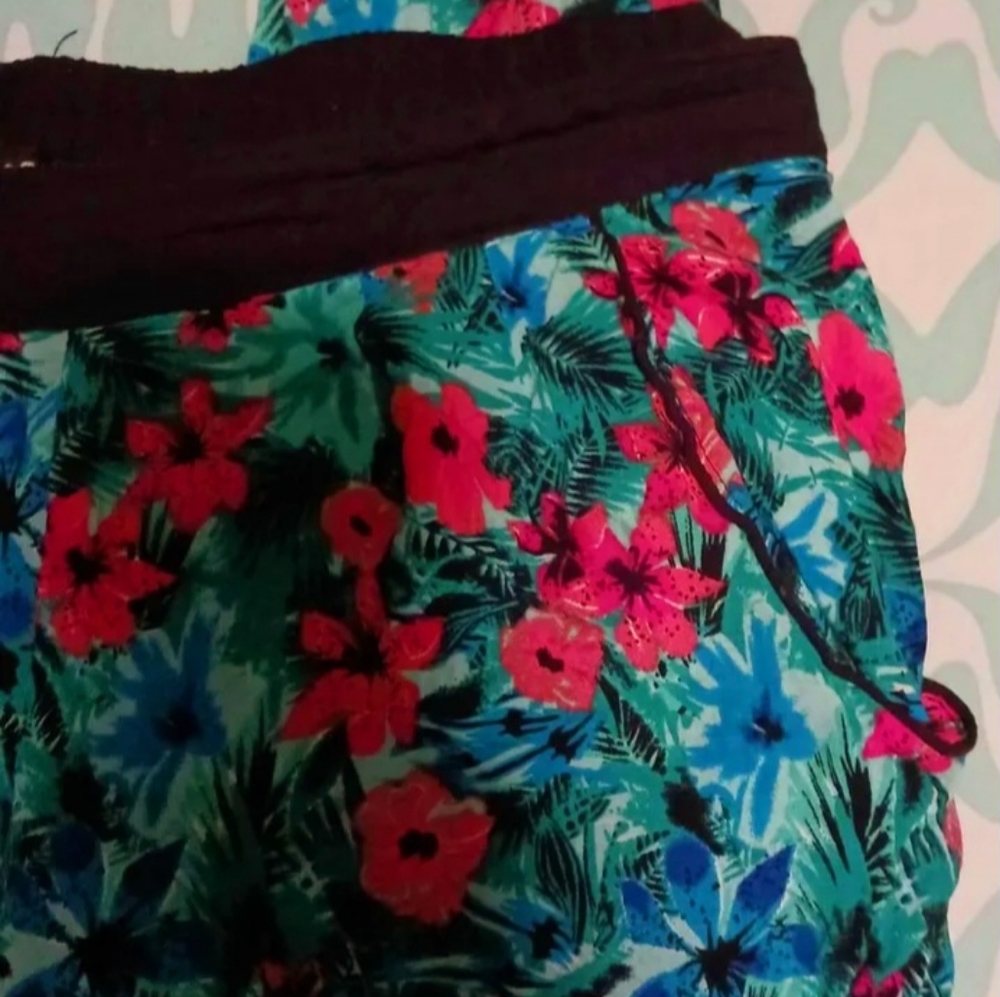 Eye Candy High Waisted Pants - Picture 3 of 4